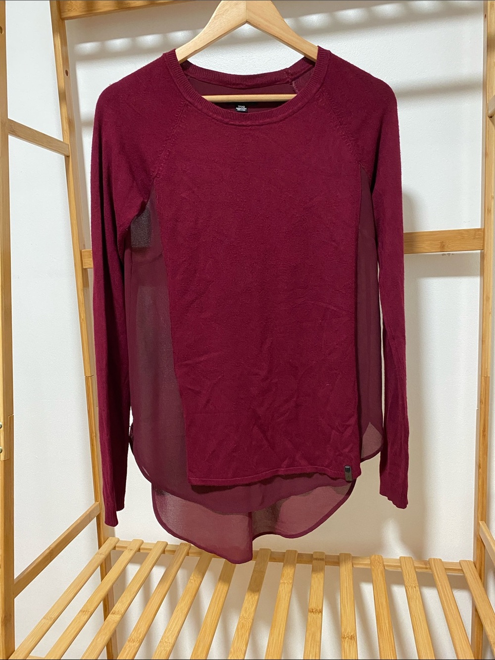 RUDSAK Burgundy Long-Sleeve Layered Hem Top